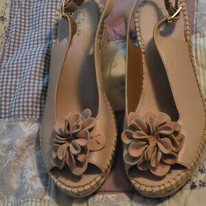 CLARKS Petrina Bianca Espadrille Wedges in Nude Leather